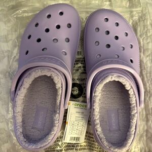 Women’s lined crocs